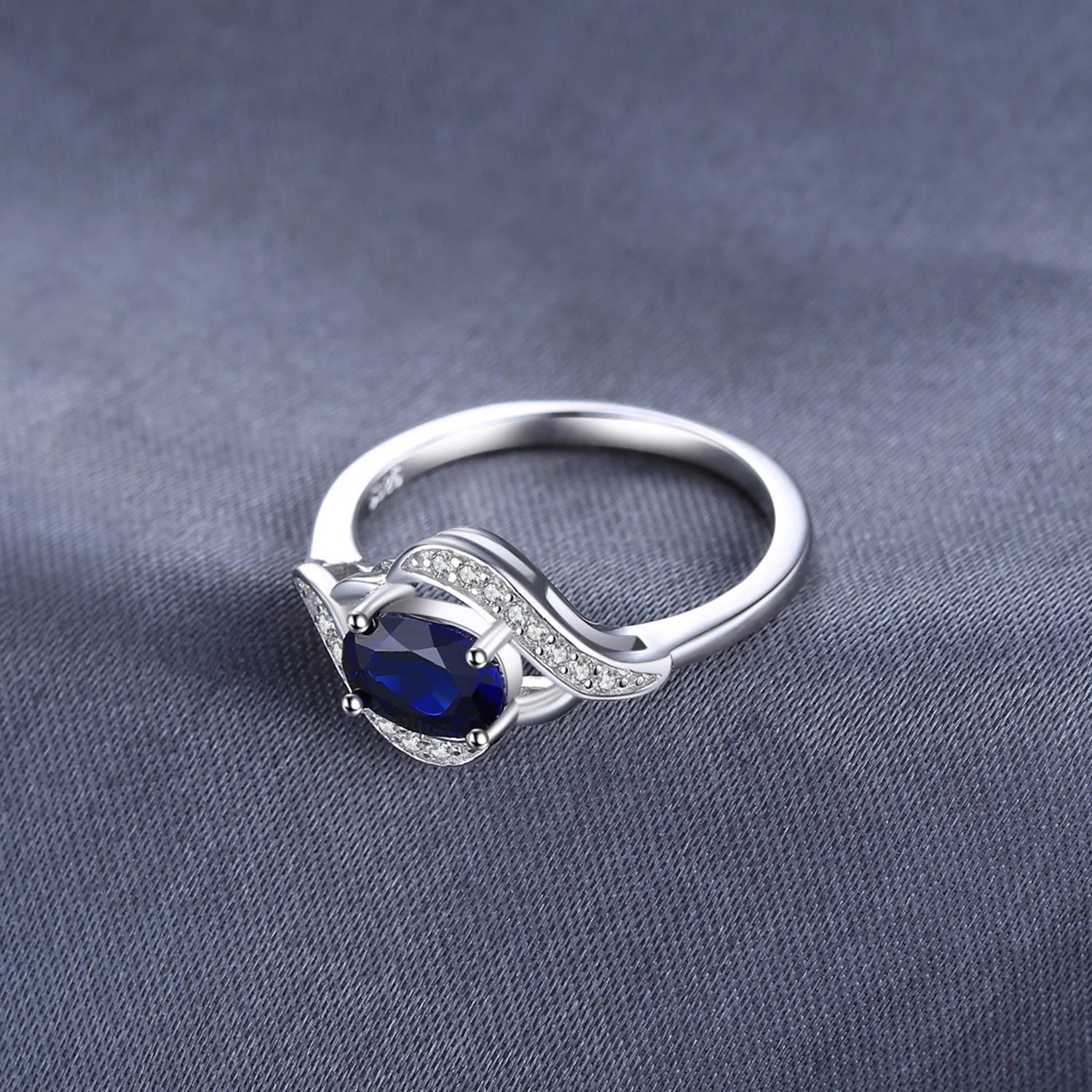 JewelryPalace Celestial Halo Sapphire Ring