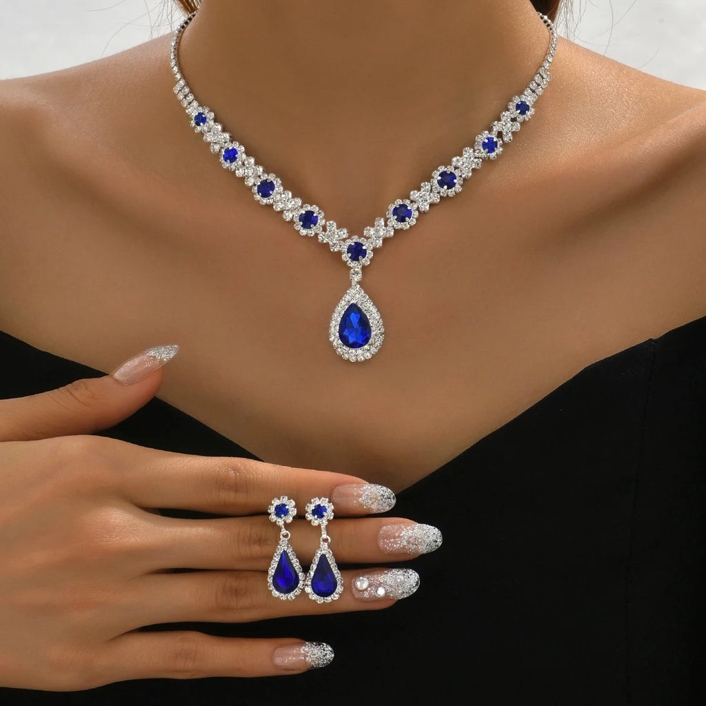 Elegant Teardrop Crystal Jewelry Set