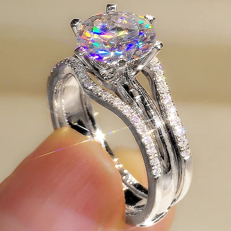 Huitan Elegance 6-Claw Solitaire Ring