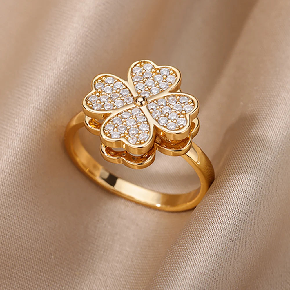 Solenne Gold Ring